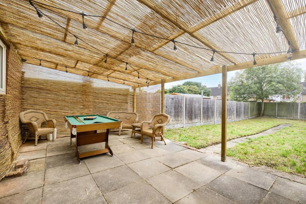 Low Rate For A 4-Bedroom House In Coventry With Free Unlimited Wi-Fi 2 Car Parking 53 Qmc エクステリア 写真